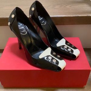 Roger Vivier Black and white heels